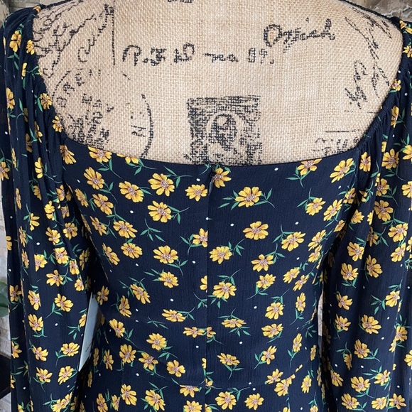Lost & Wander Outpost Mini black sunflower dress button down long sleeve ruching - Picture 11 of 16